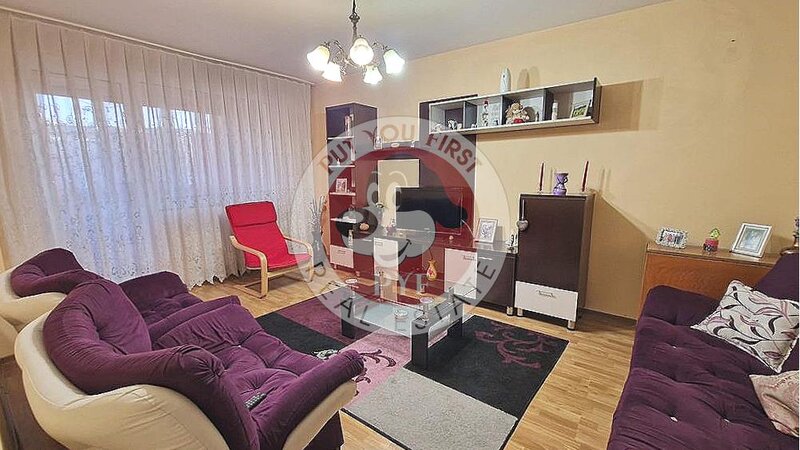 Piata Gorjului | Apartament 3 camere | 80mp | Decomandat | B12647